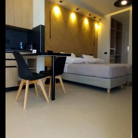 Kavaki Affittacamere 2*